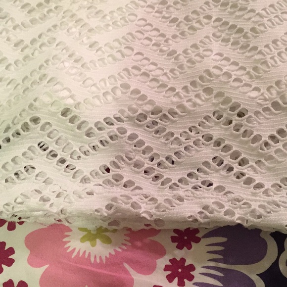 Banana Republic white top size L - Picture 4 of 4